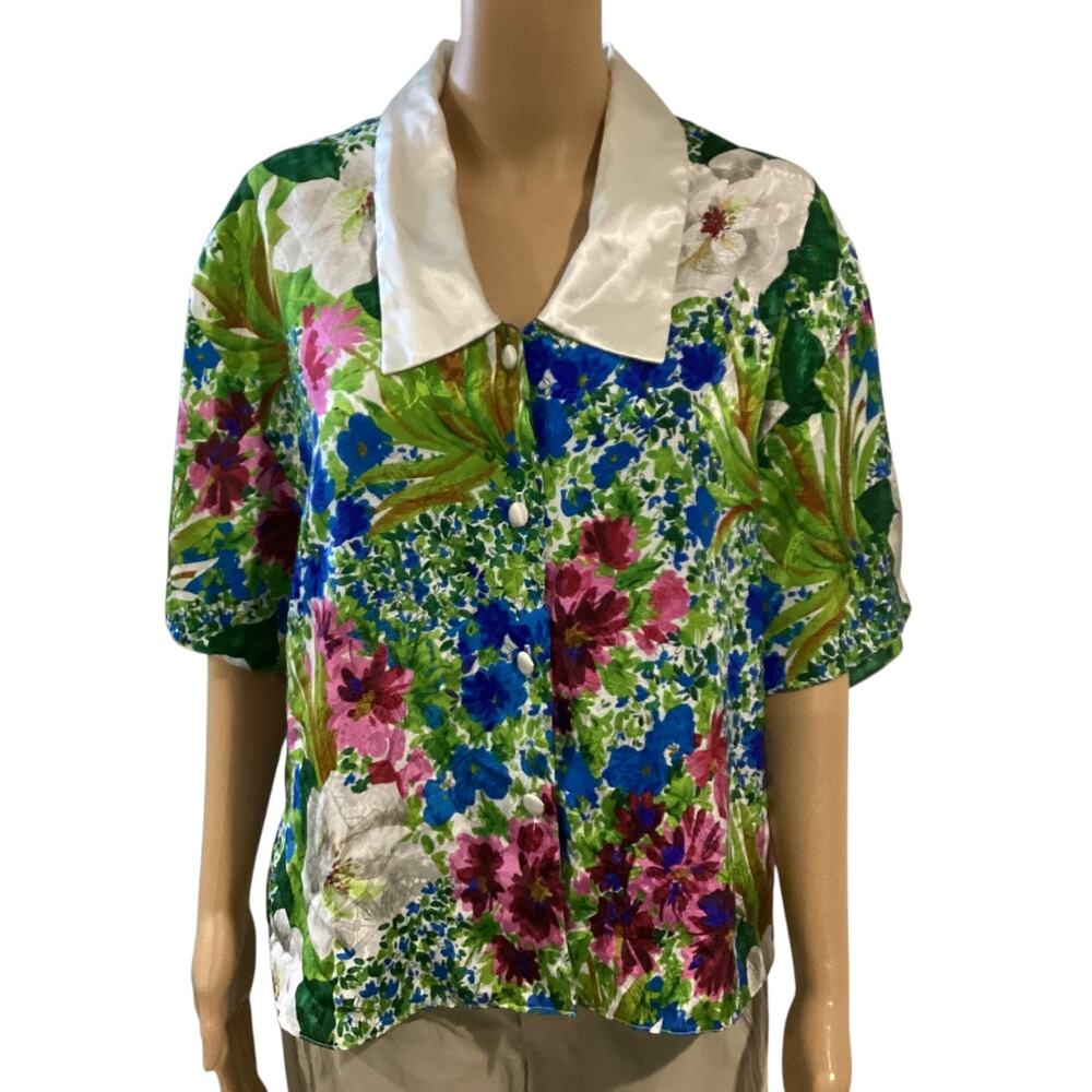 Vintage Victoria’s Secret Gold Label Floral Pajama Top White Satin Collar Sz S‎